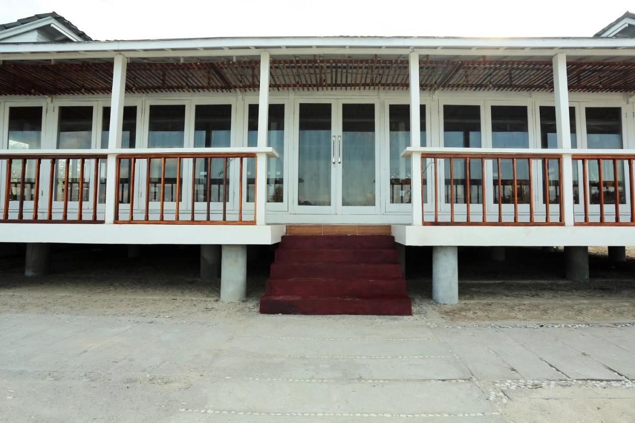 Azana Essence Villa Tabitha Lombok Bumbang Екстериор снимка
