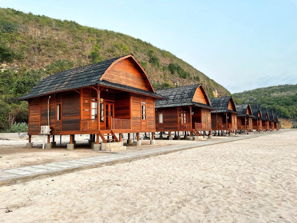 Azana Essence Villa Tabitha Lombok Bumbang Екстериор снимка