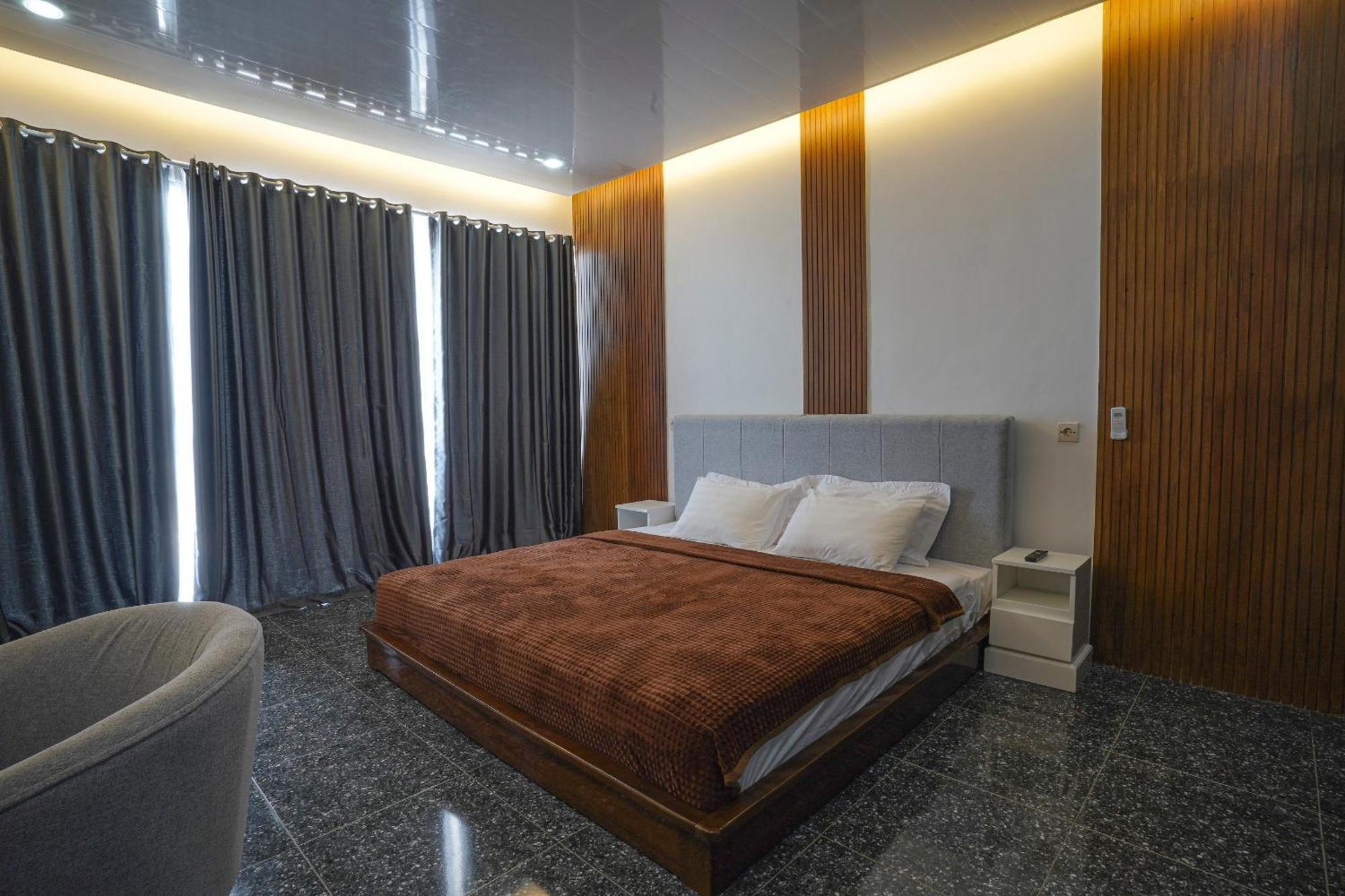 Azana Essence Villa Tabitha Lombok Bumbang Екстериор снимка